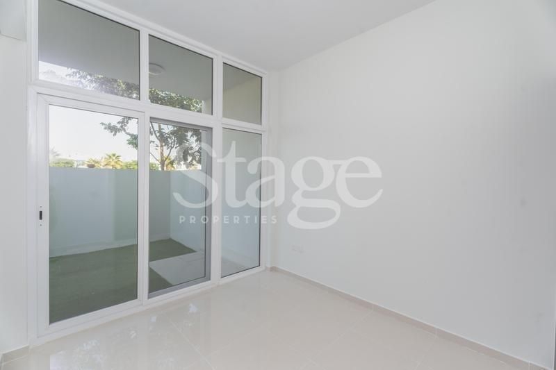 4 bedrooms Townhouse for Sale in Damac Hills 2, Dubai stage-9414505