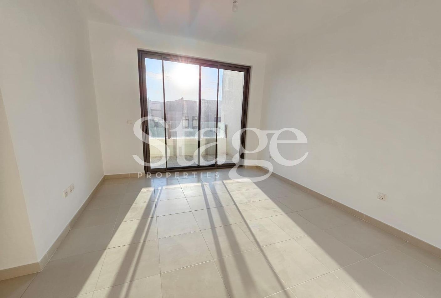 4 bedrooms Villas for Sale in Reem, Dubai stage-10339601
