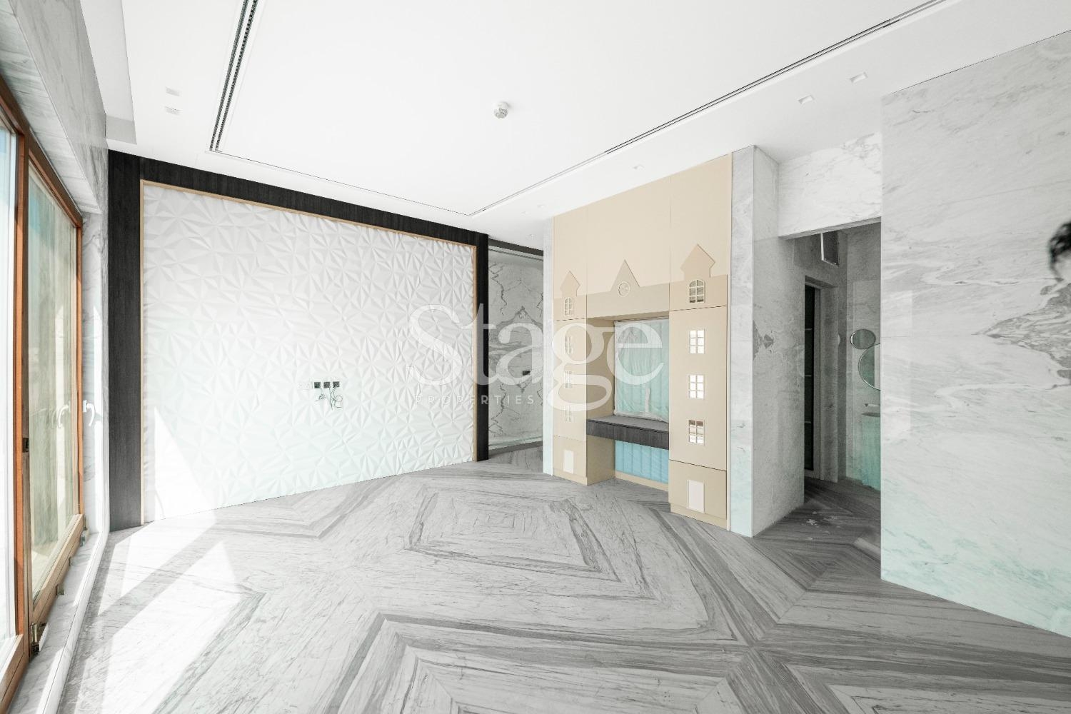 Exceptional 6 bedroom villa for sale in Deira