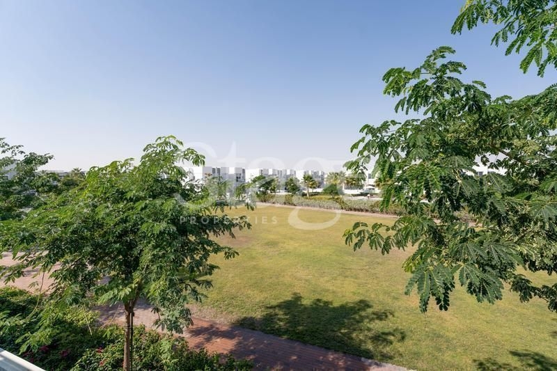 4 bedrooms Townhouse for Sale in Damac Hills 2, Dubai stage-9414505