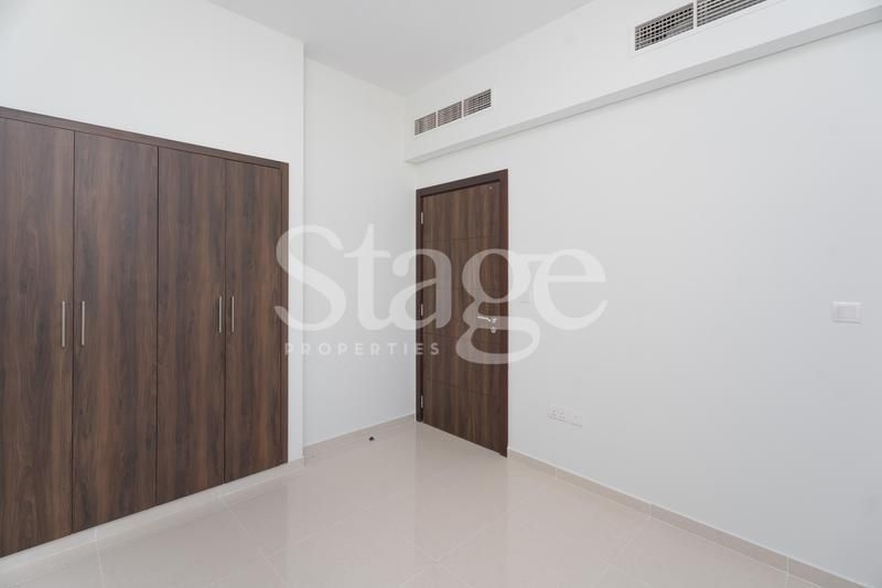 4 bedrooms Townhouse for Sale in Damac Hills 2, Dubai stage-9414505