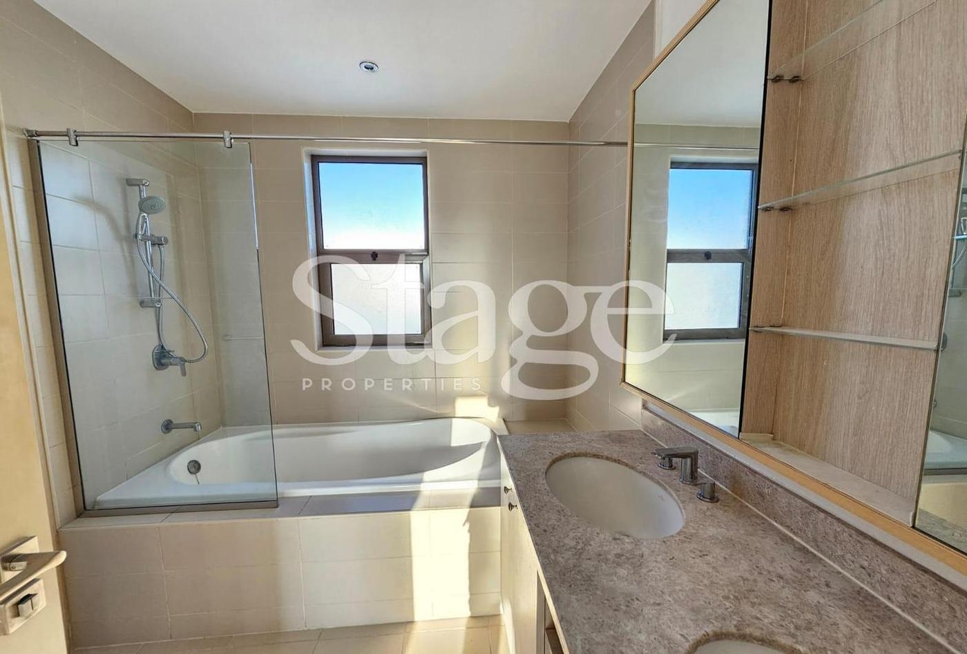 4 bedrooms Villas for Sale in Reem, Dubai stage-10339601