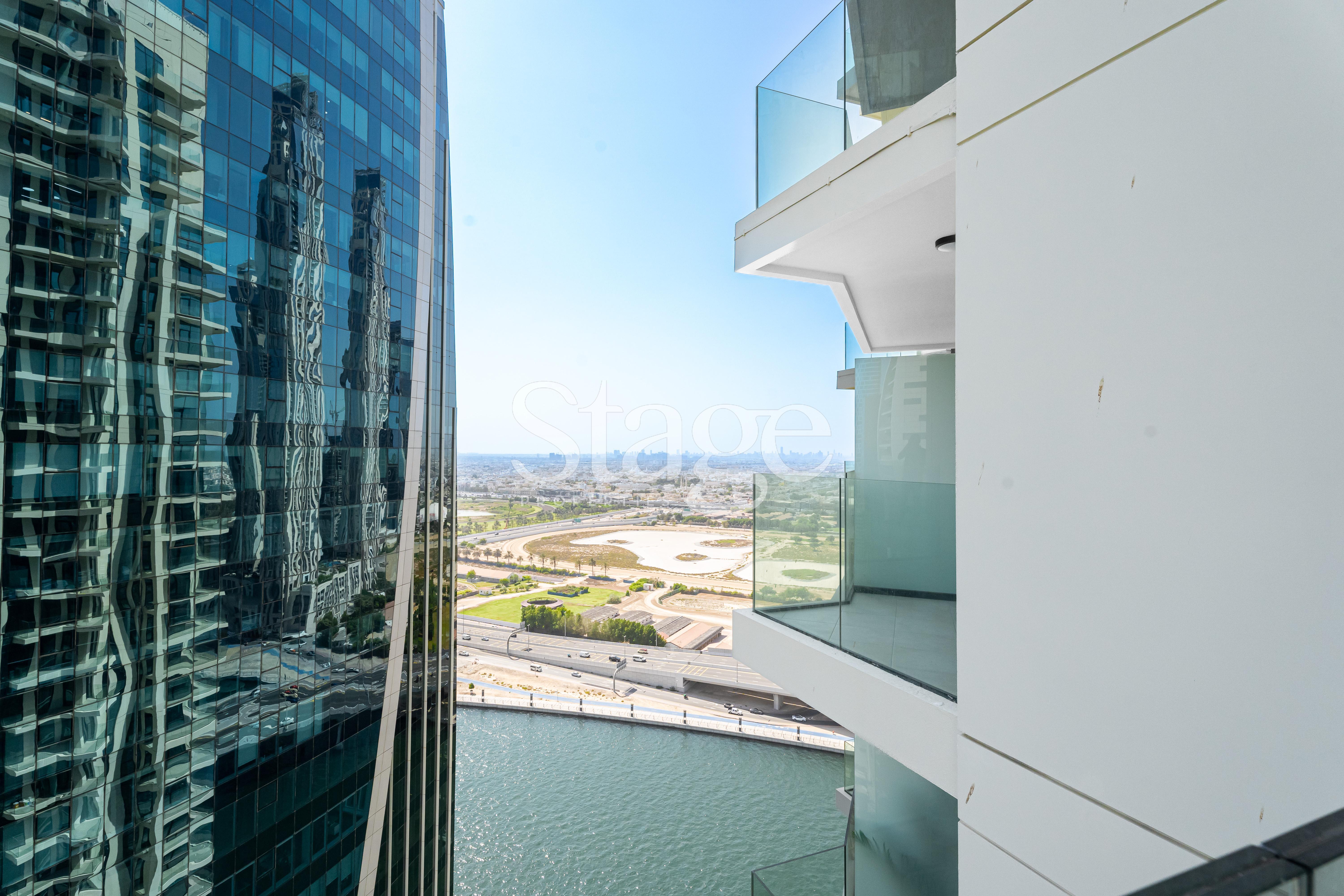 Canal View 1 bedroom for rent in Business Bay Dubai