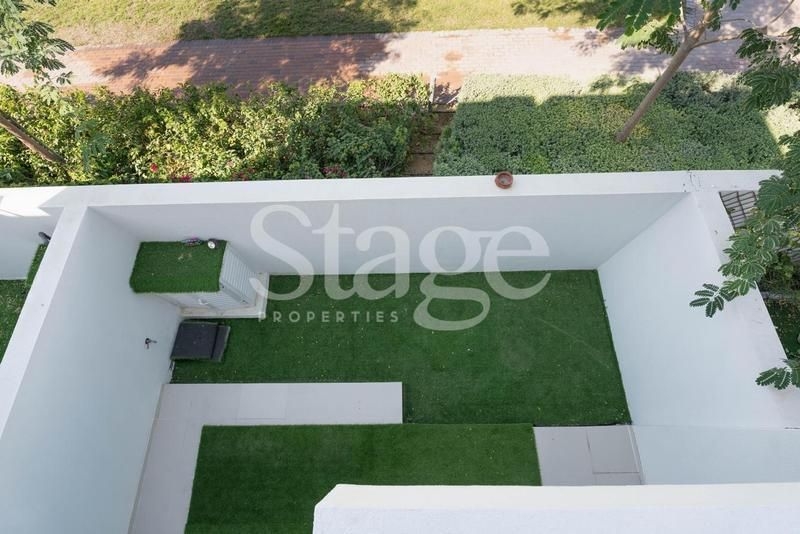 4 bedrooms Townhouse for Sale in Damac Hills 2, Dubai stage-9414505