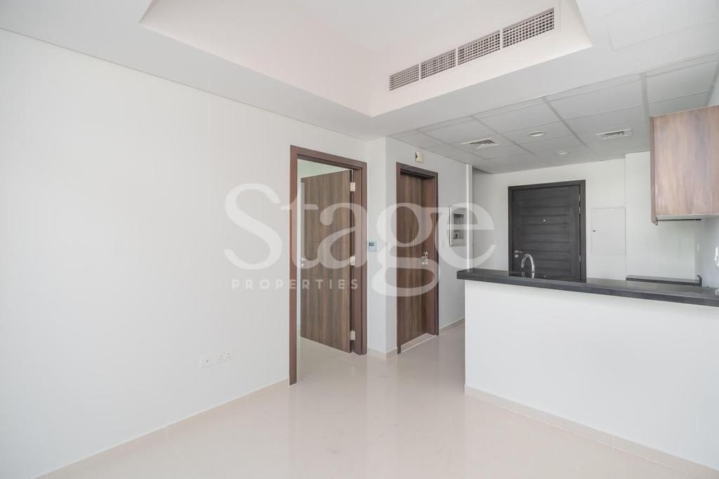 4 bedrooms Townhouse for Sale in Damac Hills 2, Dubai stage-9414505