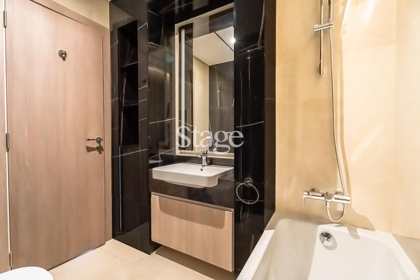 3 bedrooms apartment for Sale in Jumeirah Lake Towers, Dubai stage-10385022