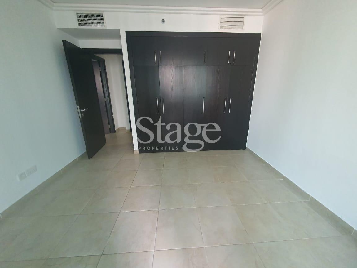 Stunning Lake View 2 bedroom apartment in JLT, Dubai