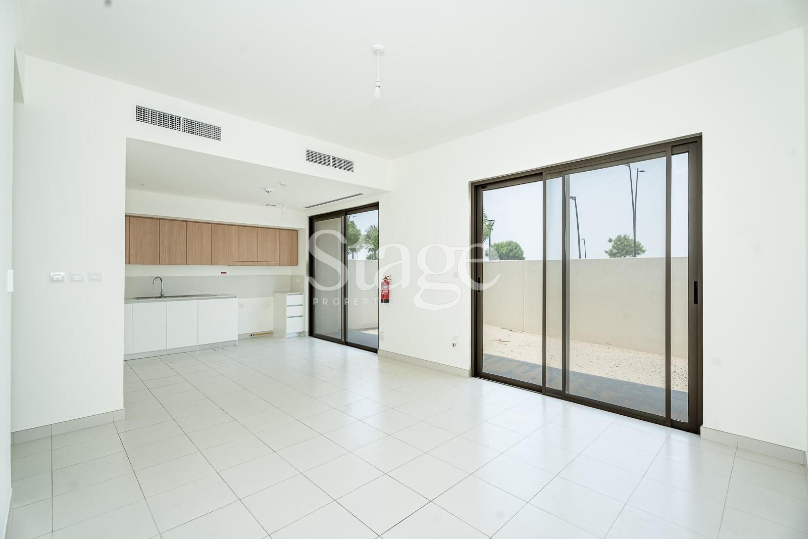 4 bedrooms Villas for Rent in Dubai South (Dubai World Central), Dubai stage-9496770