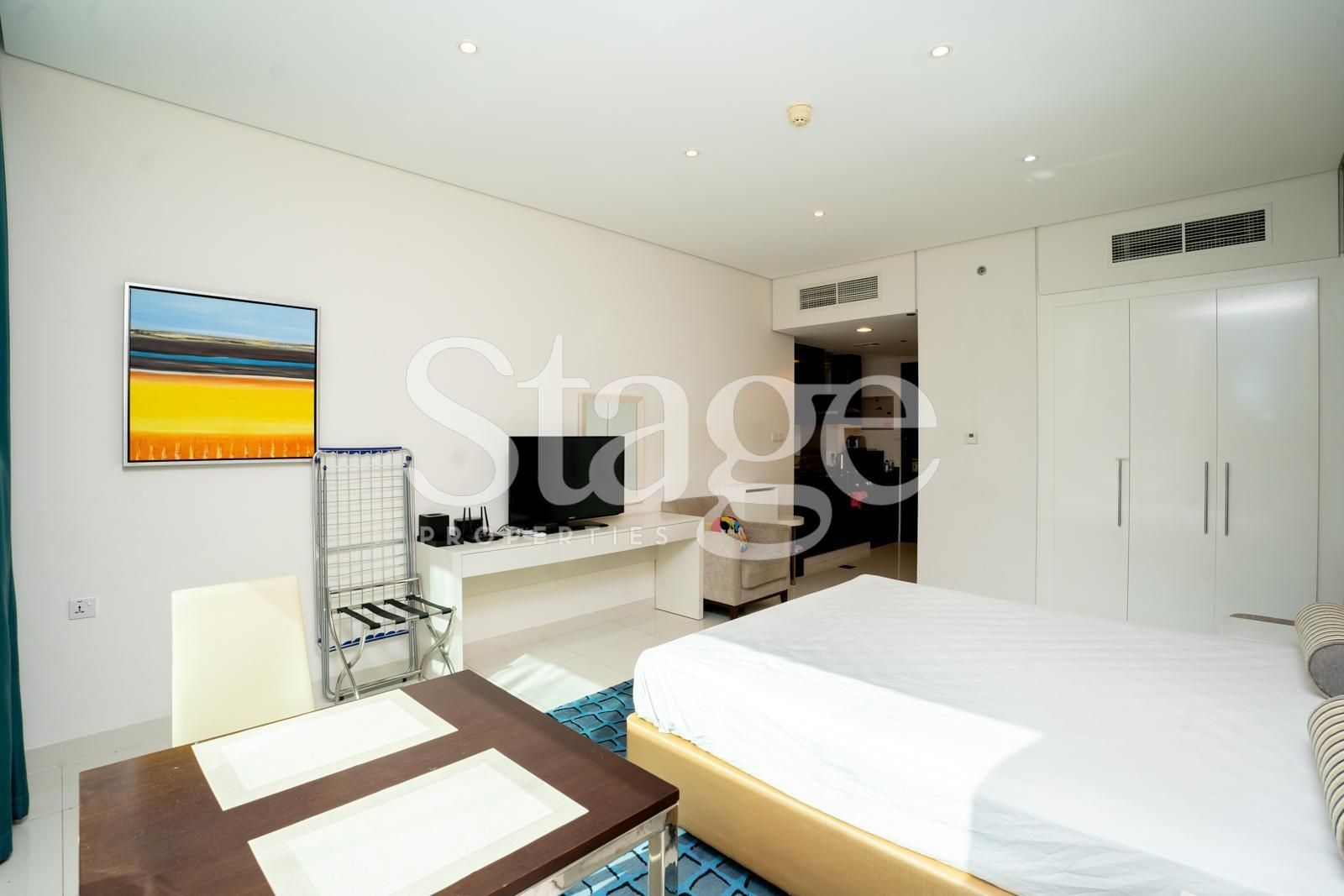 Elegant studio for rent in Business Bay Dubai