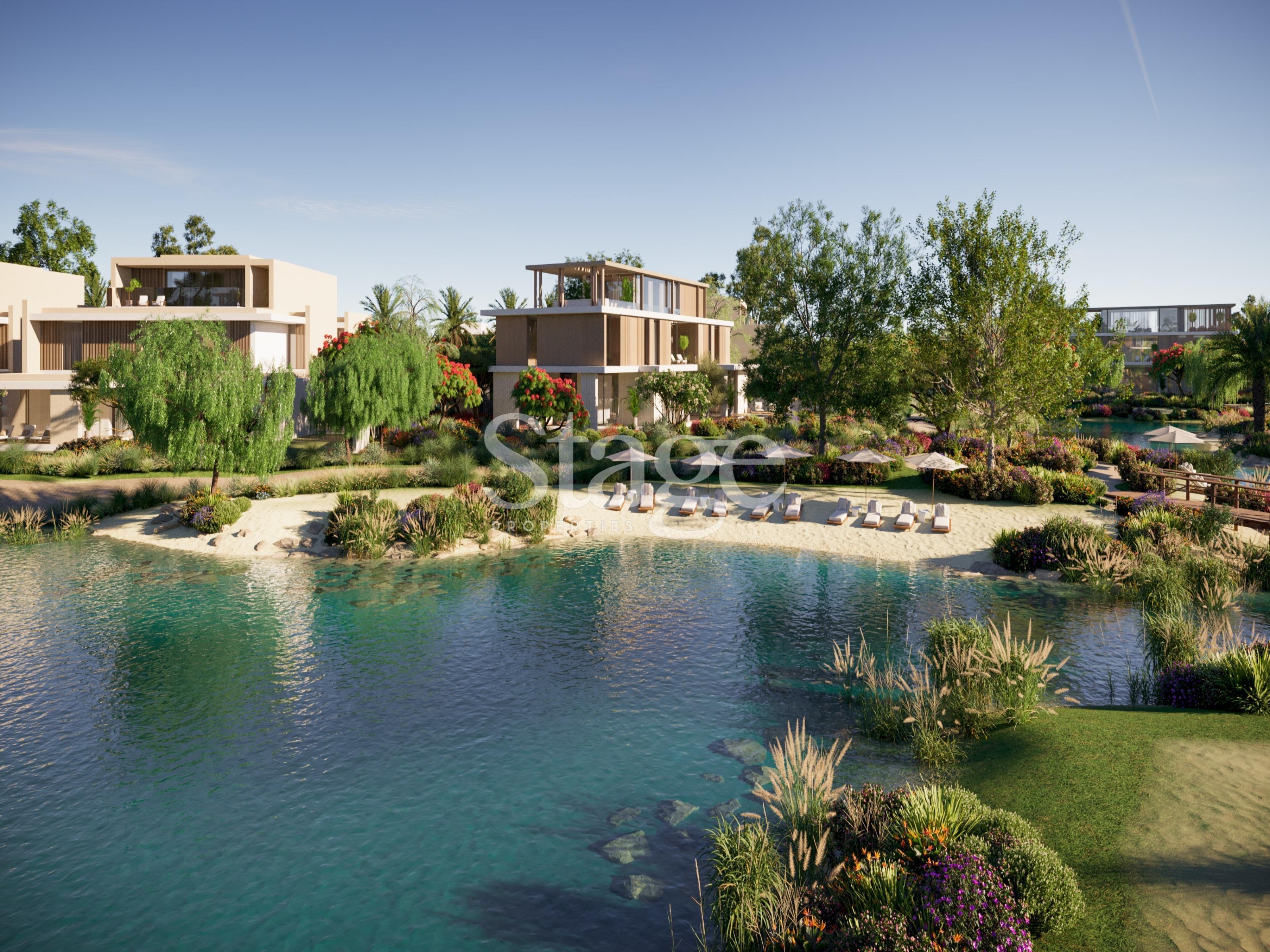 Luxurious 5 bedrooms villa for sale in Dubai Land