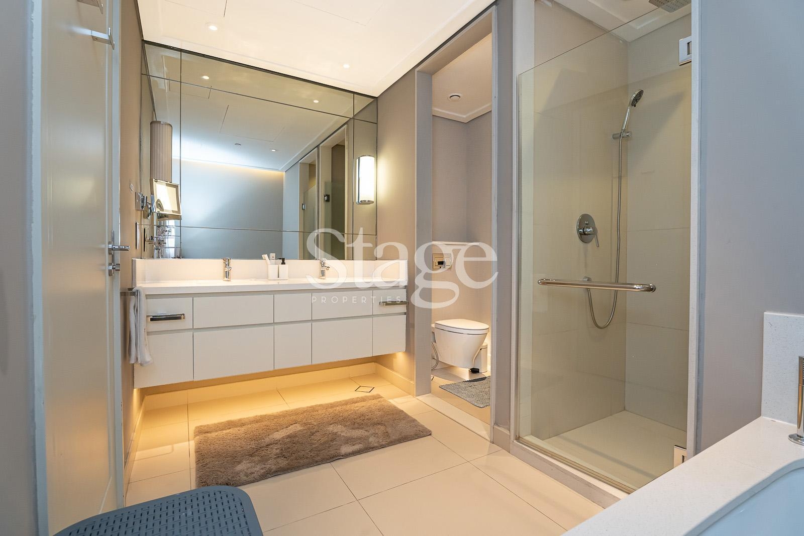 شقة من ٣ غرف نوم للإيجار في Downtown Dubai، Dubai stage-11123636