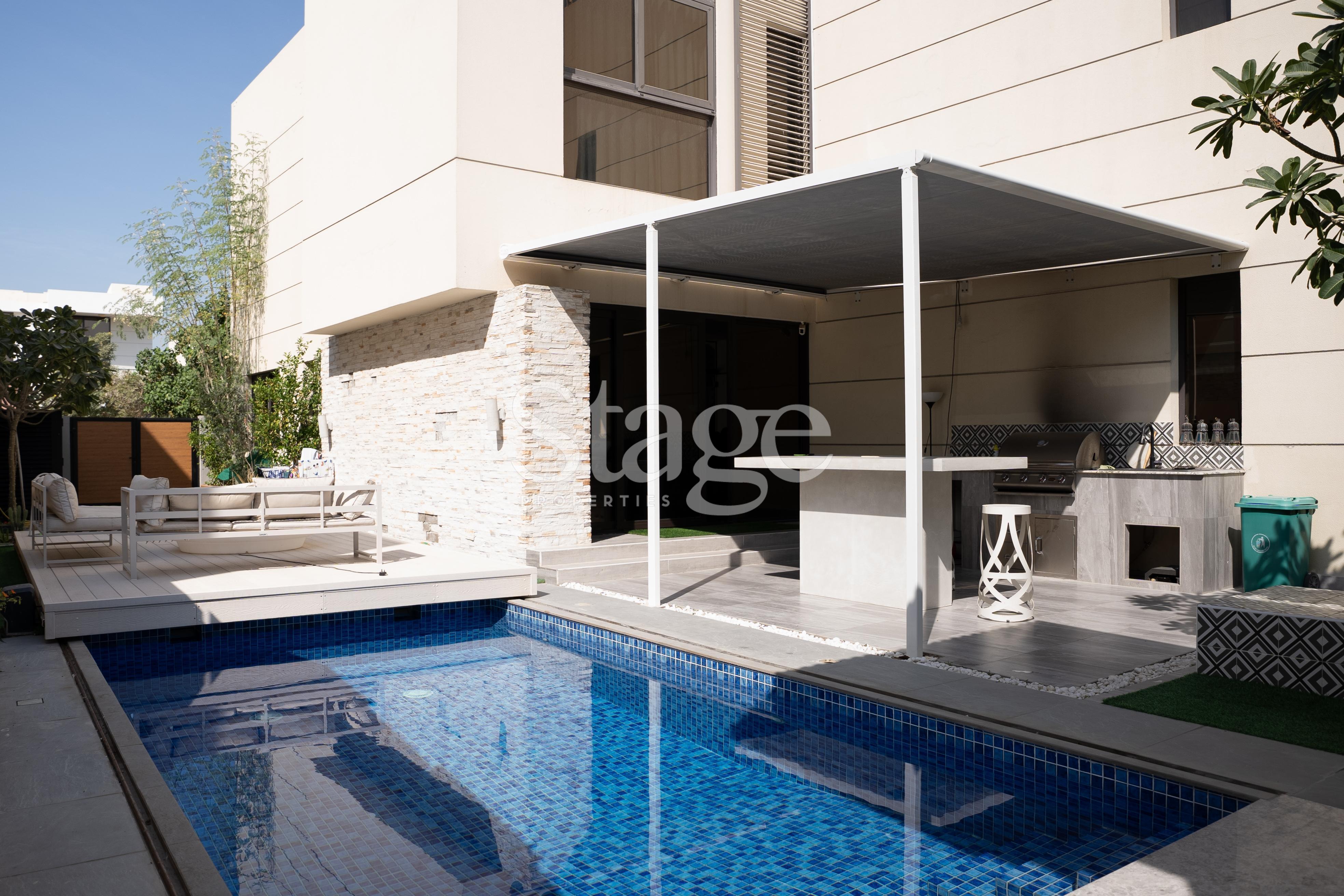 فيلا من ٤ غرف نوم للبيع في DAMAC Hills، Dubai stage-9112388