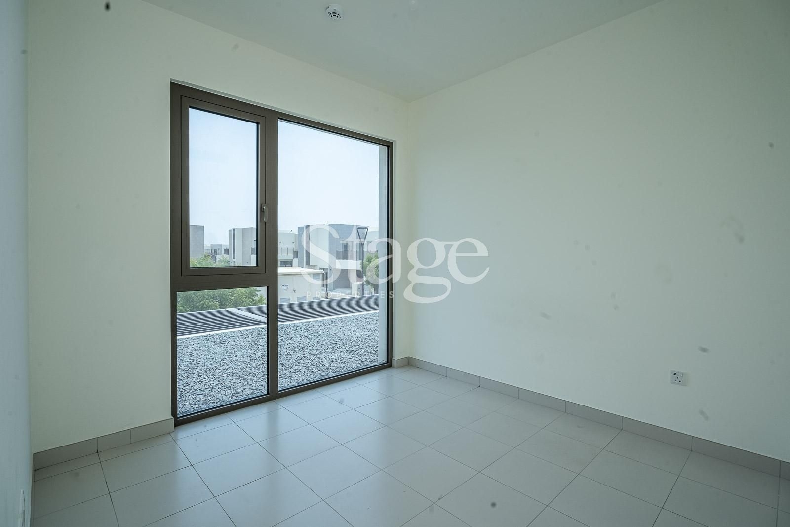 4 bedrooms Villas for Rent in Dubai South (Dubai World Central), Dubai stage-9496770