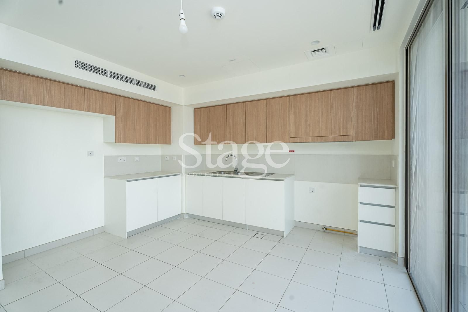 4 bedrooms Villas for Rent in Dubai South (Dubai World Central), Dubai stage-9496770