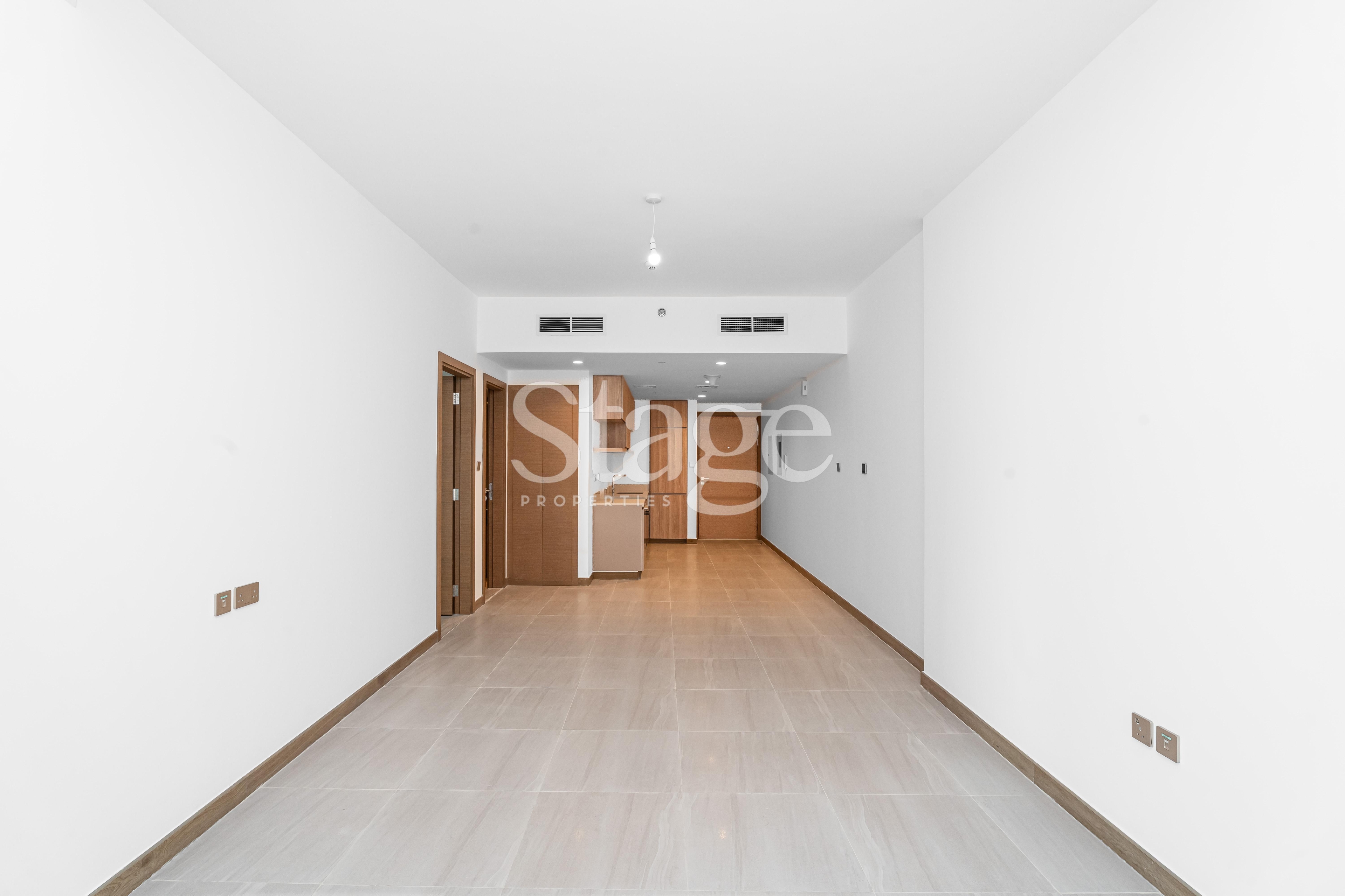 Canal View 1 bedroom for rent in Business Bay Dubai