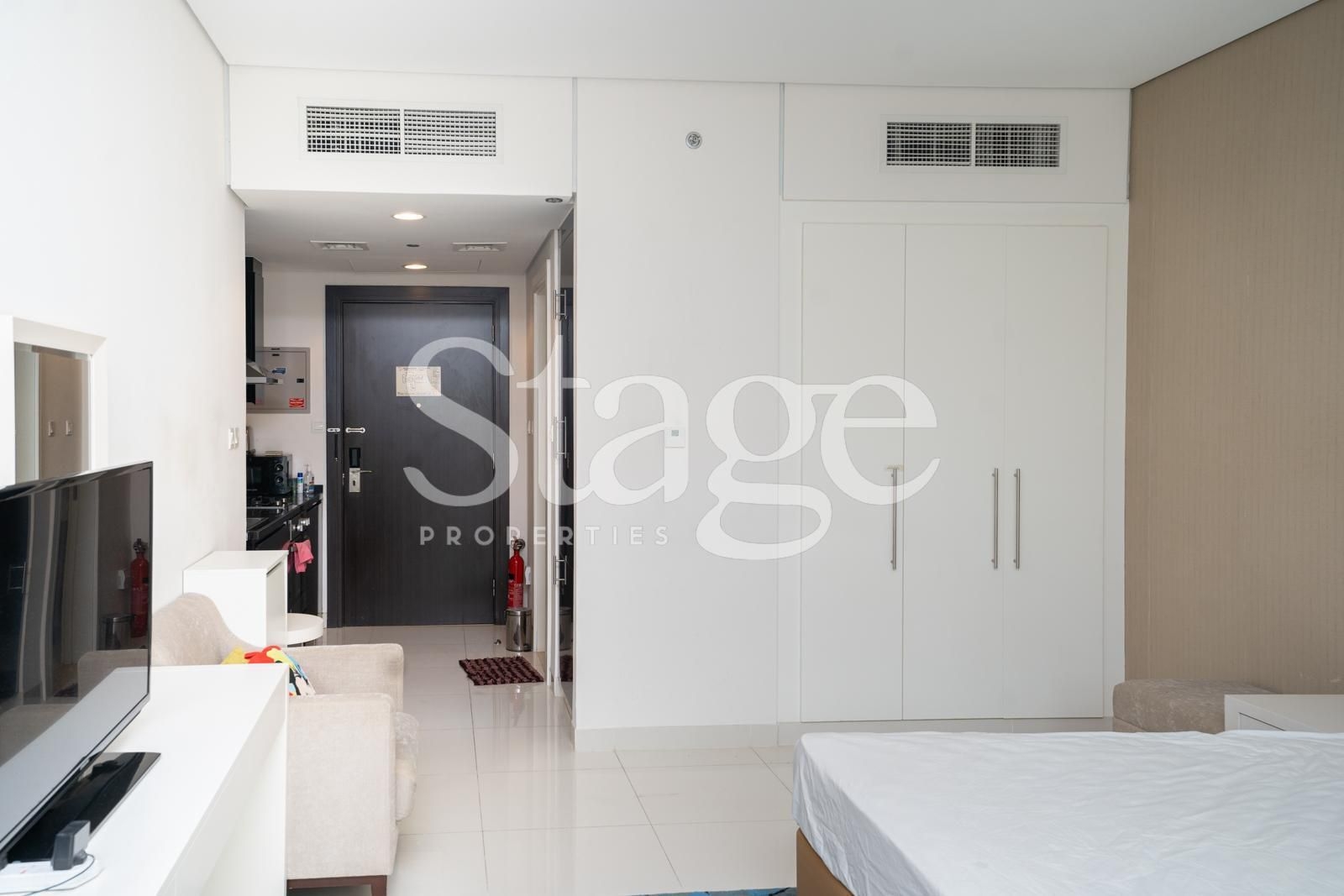 Elegant studio for rent in Business Bay Dubai