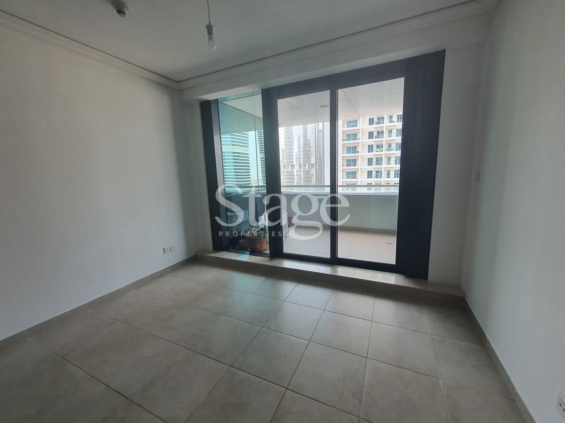 Stunning Lake View 2 bedroom apartment in JLT, Dubai