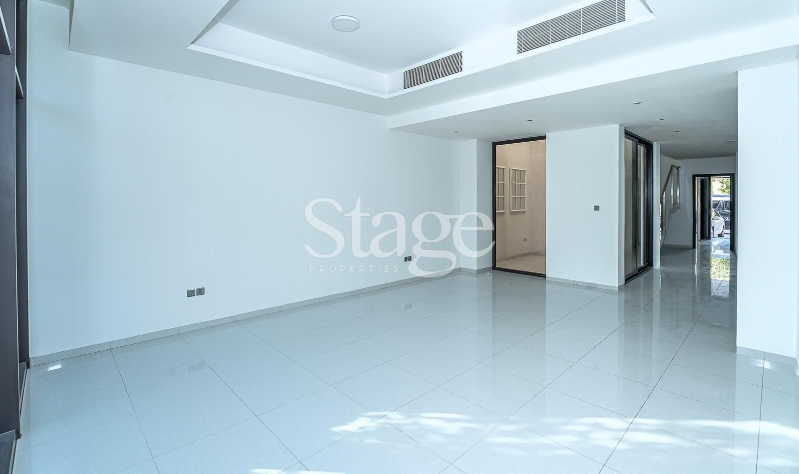 4 bedrooms Villas for Sale in DAMAC Hills, Dubai stage-10512989