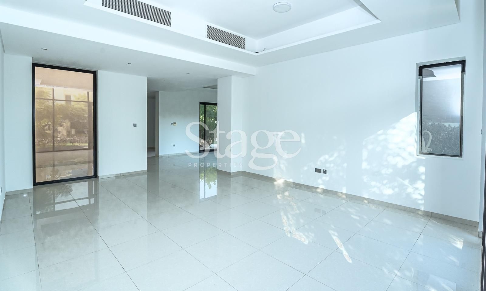 4 bedrooms Villas for Sale in DAMAC Hills, Dubai stage-10512989