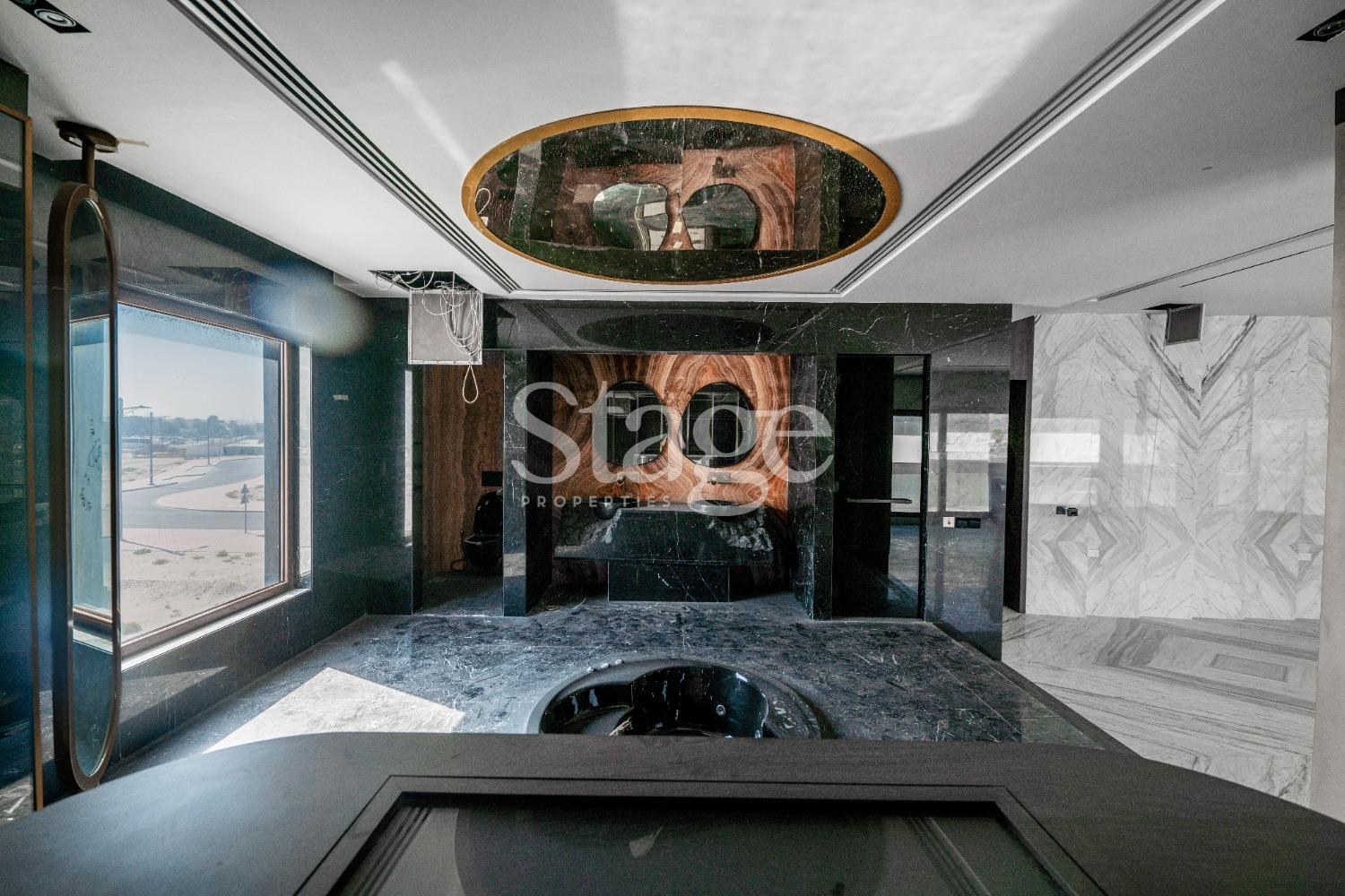 Exceptional 6 bedroom villa for sale in Deira