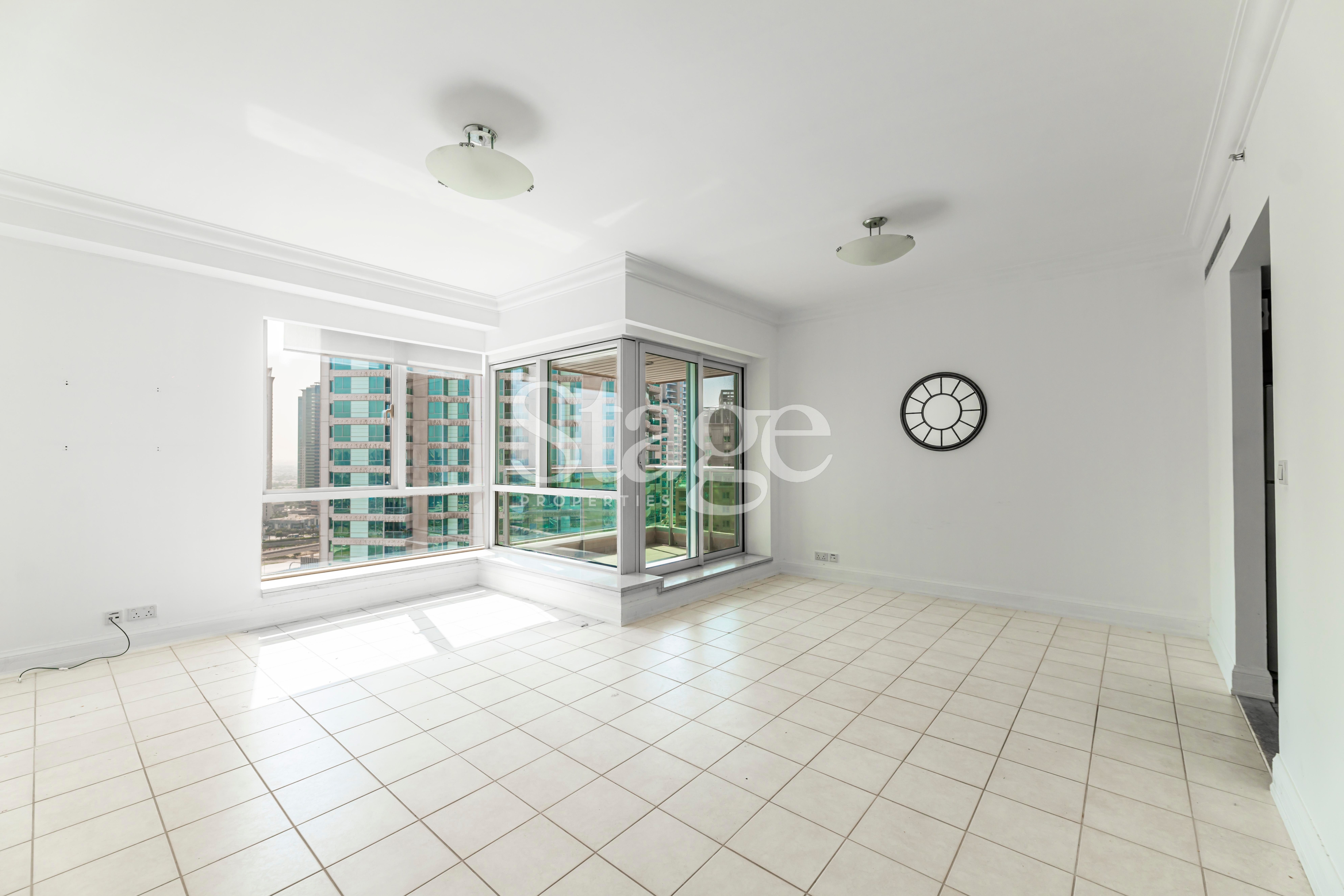 Marina view 1 bedroom apartment for Rent in Dubai Marina