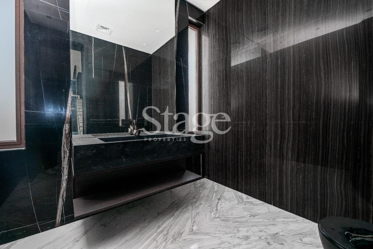 Exceptional 6 bedroom villa for sale in Deira