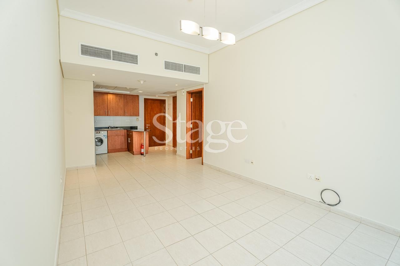 شقة من غرفة نوم للإيجار في Jumeirah Lake Towers، Dubai stage-10554371