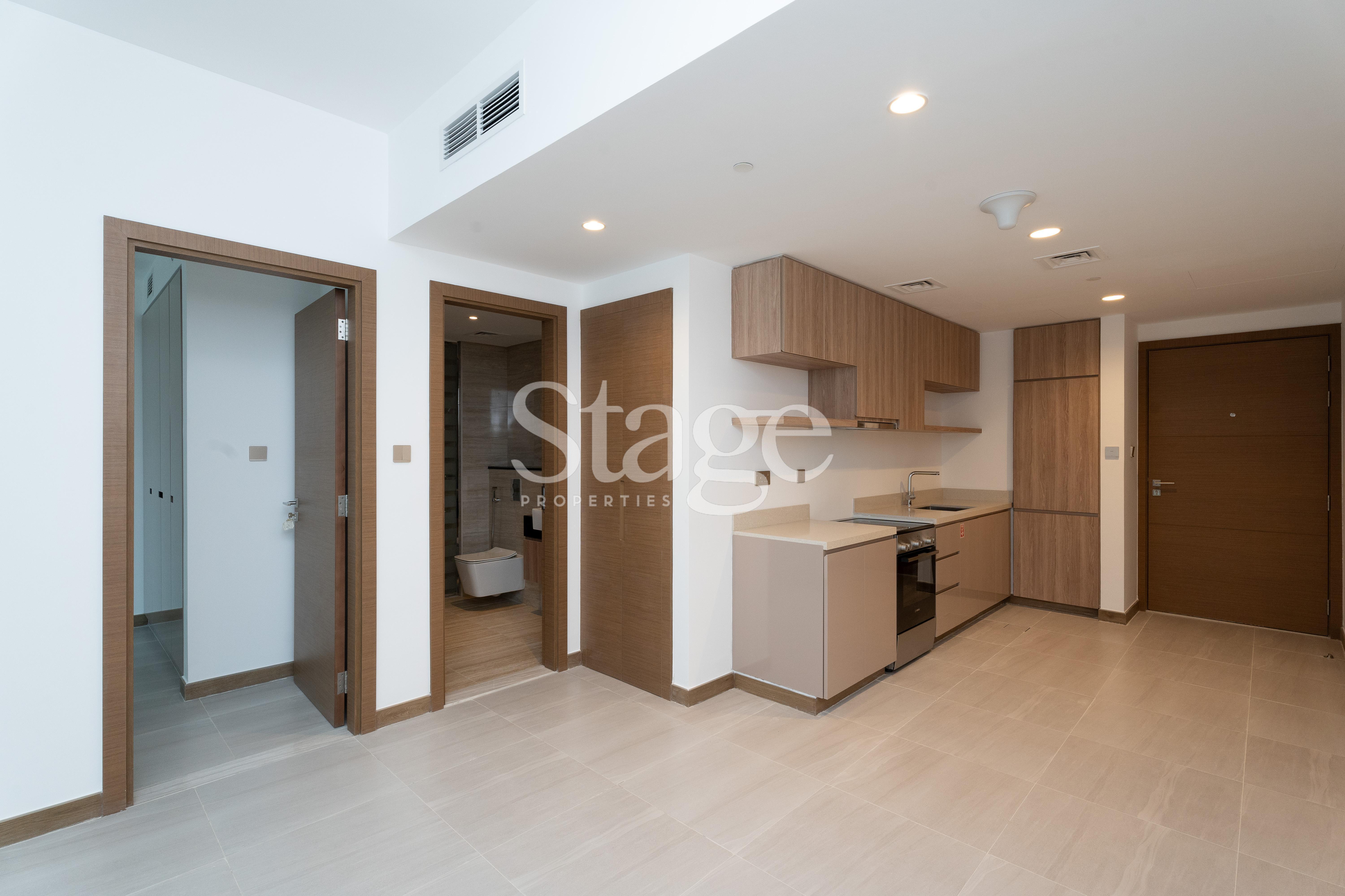 Canal View 1 bedroom for rent in Business Bay Dubai