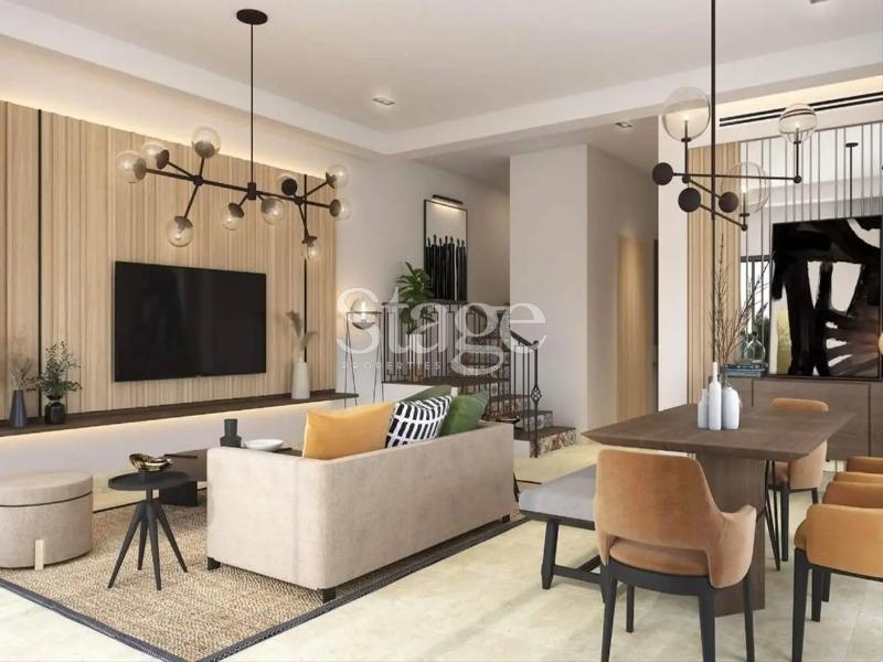 Luxurious 5 bedrooms townhouse for sale in Damac Lagoons