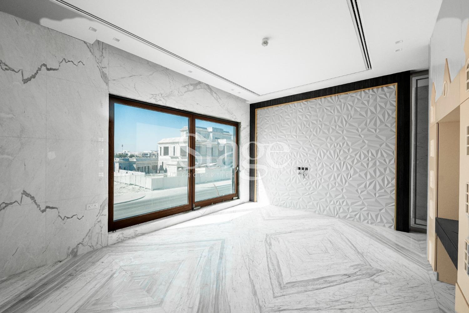 Exceptional 6 bedroom villa for sale in Deira