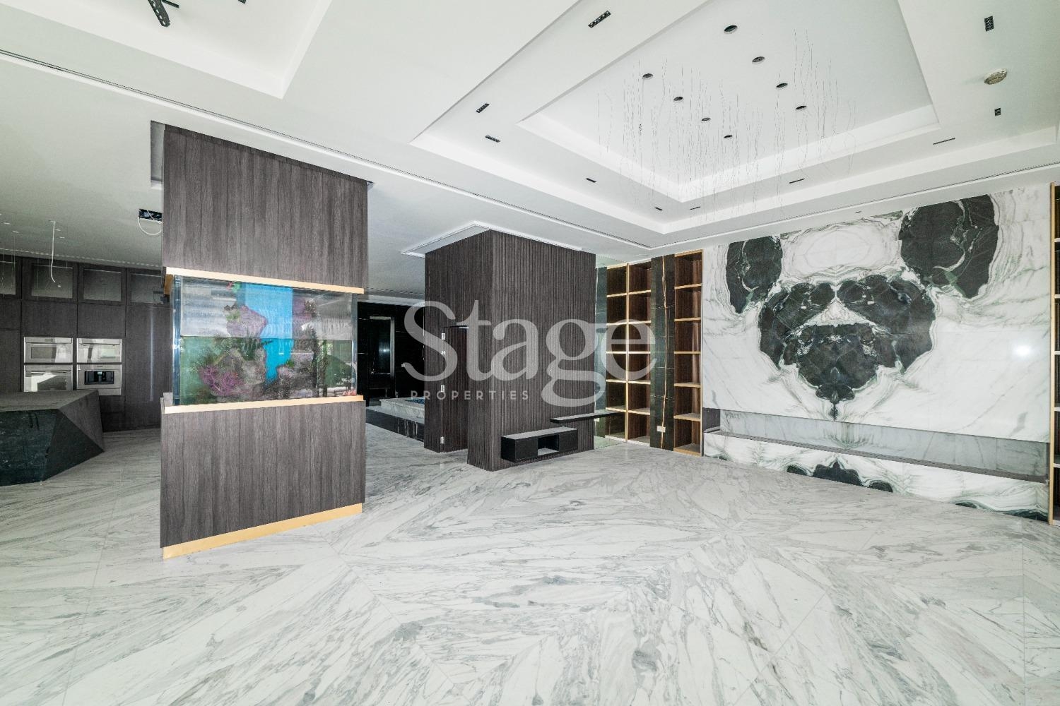 Exceptional 6 bedroom villa for sale in Deira