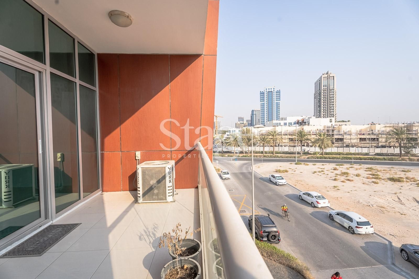 Huge studio for sale in JVC Dubai