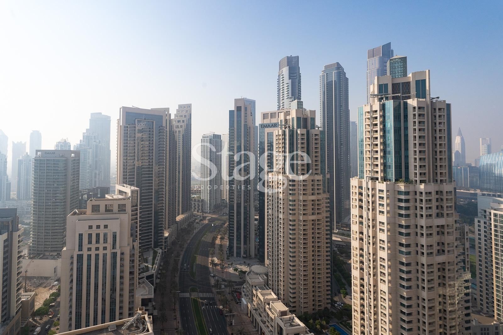 شقة من ٣ غرف نوم للإيجار في Downtown Dubai، Dubai stage-11123636