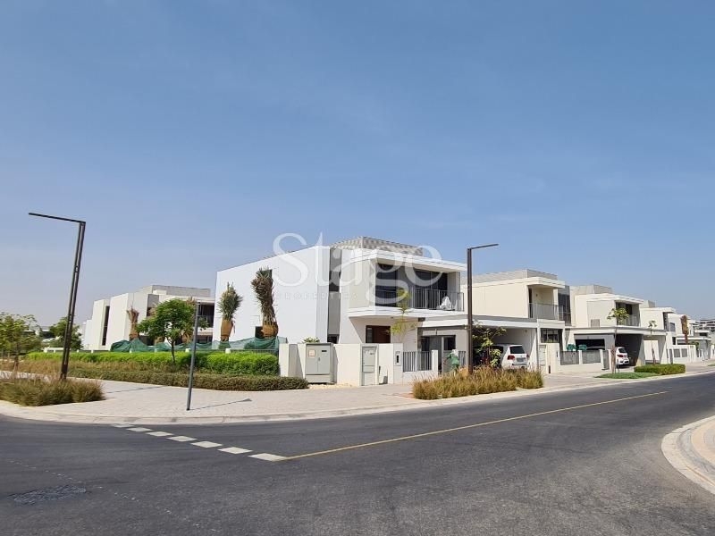 4 bedrooms Villas for Sale in Dubai Hills Estate, Dubai stage-11132185