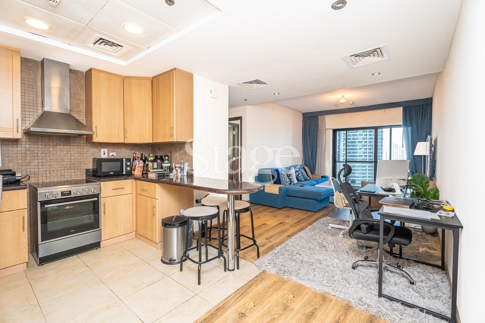 2 bedrooms apartment for Rent in Jumeirah Lake Towers, Dubai stage-10477886