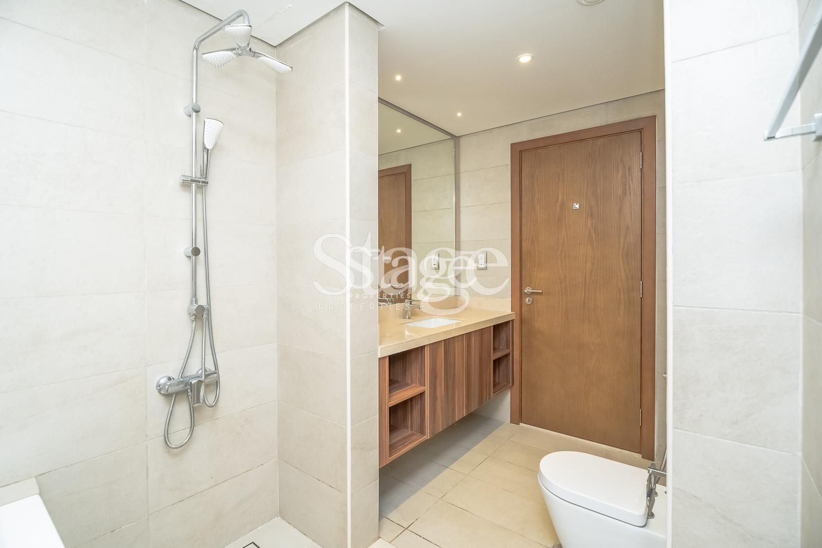 Sea View 1 bedroom apartment for sale in Palm Jumeirah