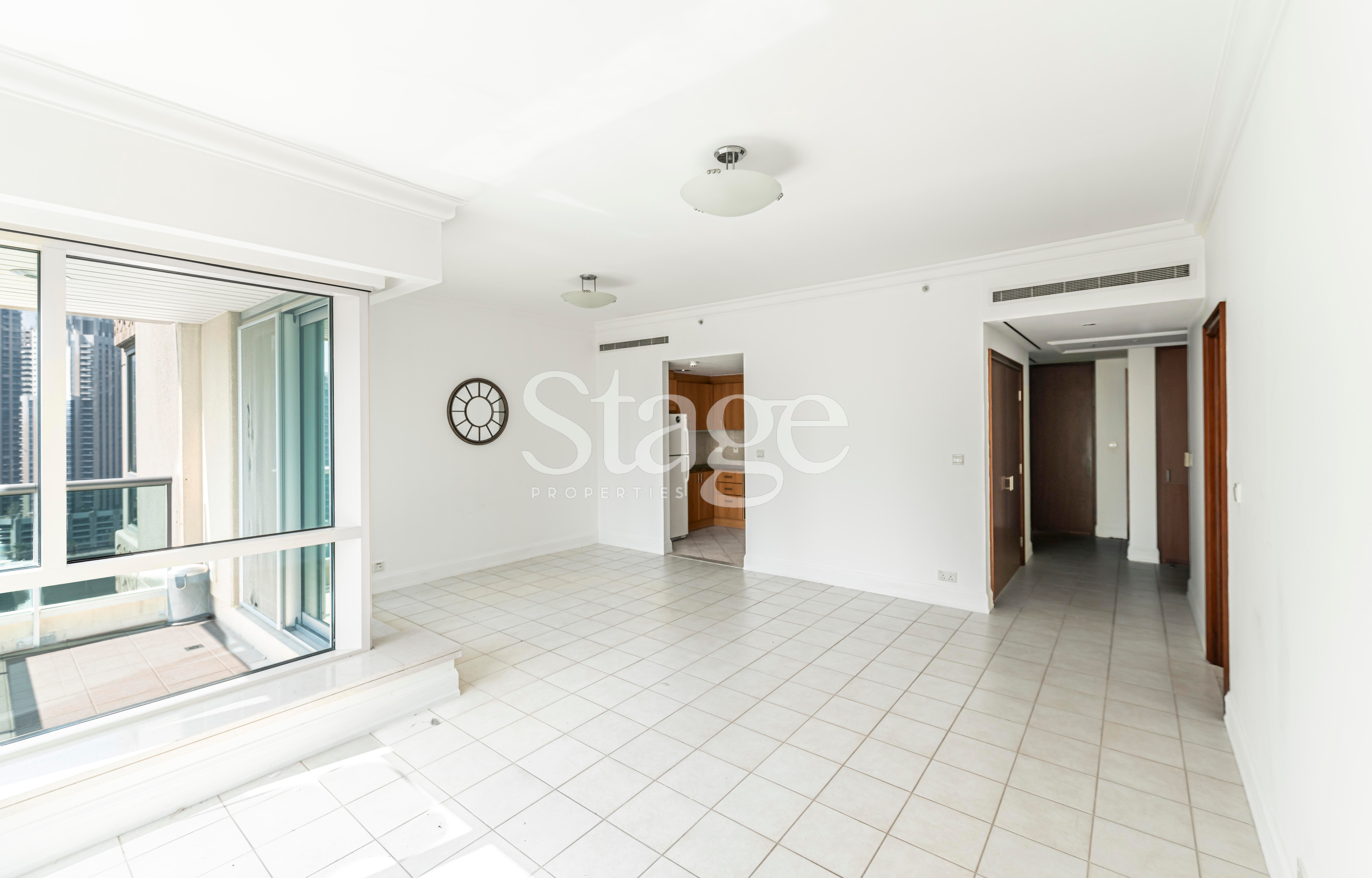 Marina view 1 bedroom apartment for Rent in Dubai Marina