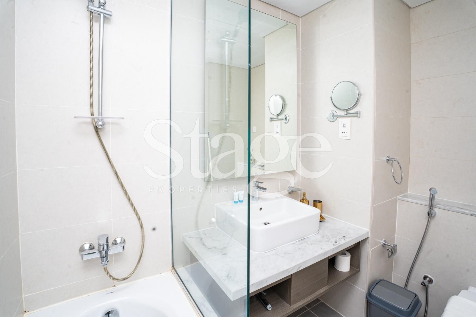 Modern Luxurious Studio for rent in Business Bay, Dubai