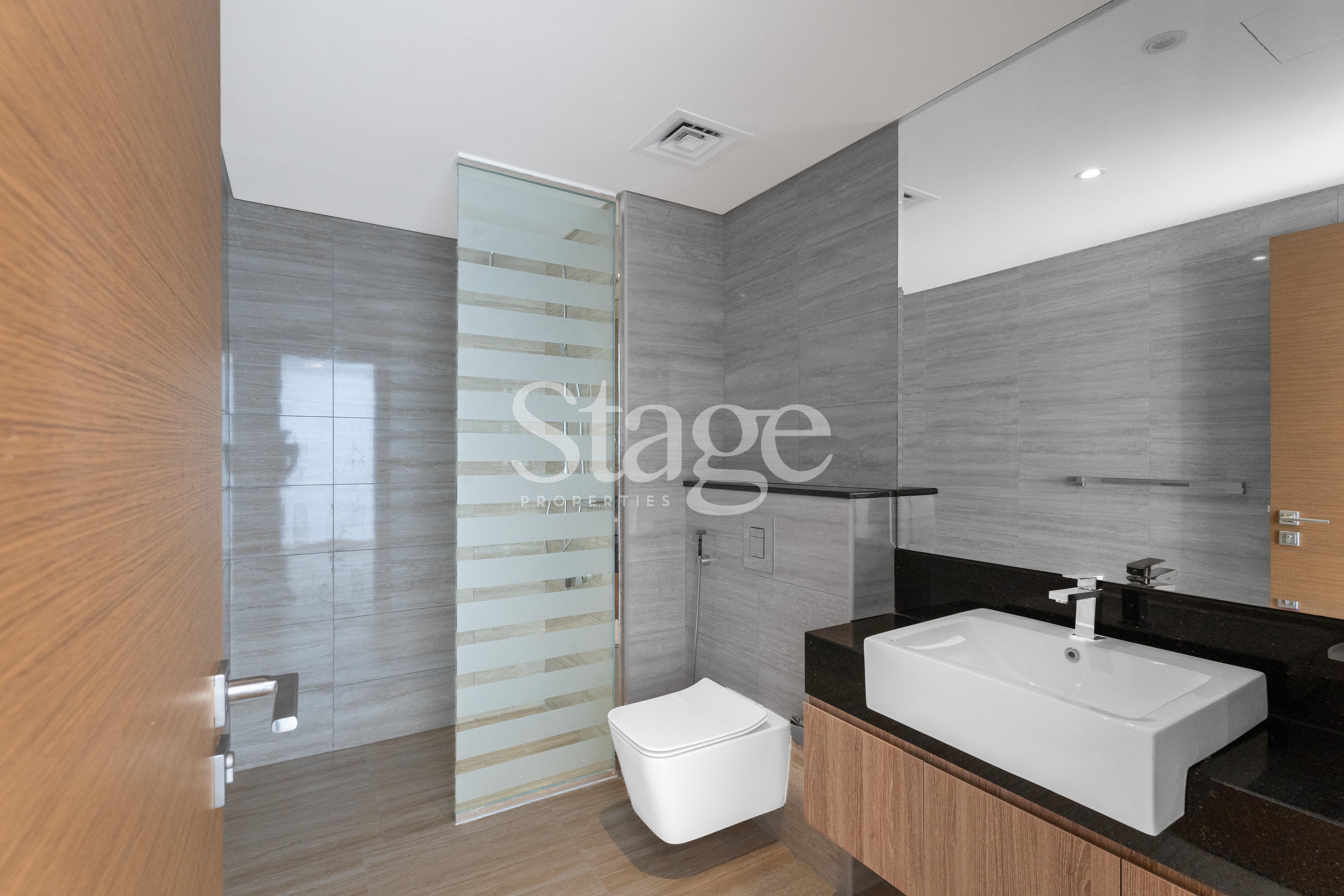 Canal View 1 bedroom for rent in Business Bay Dubai