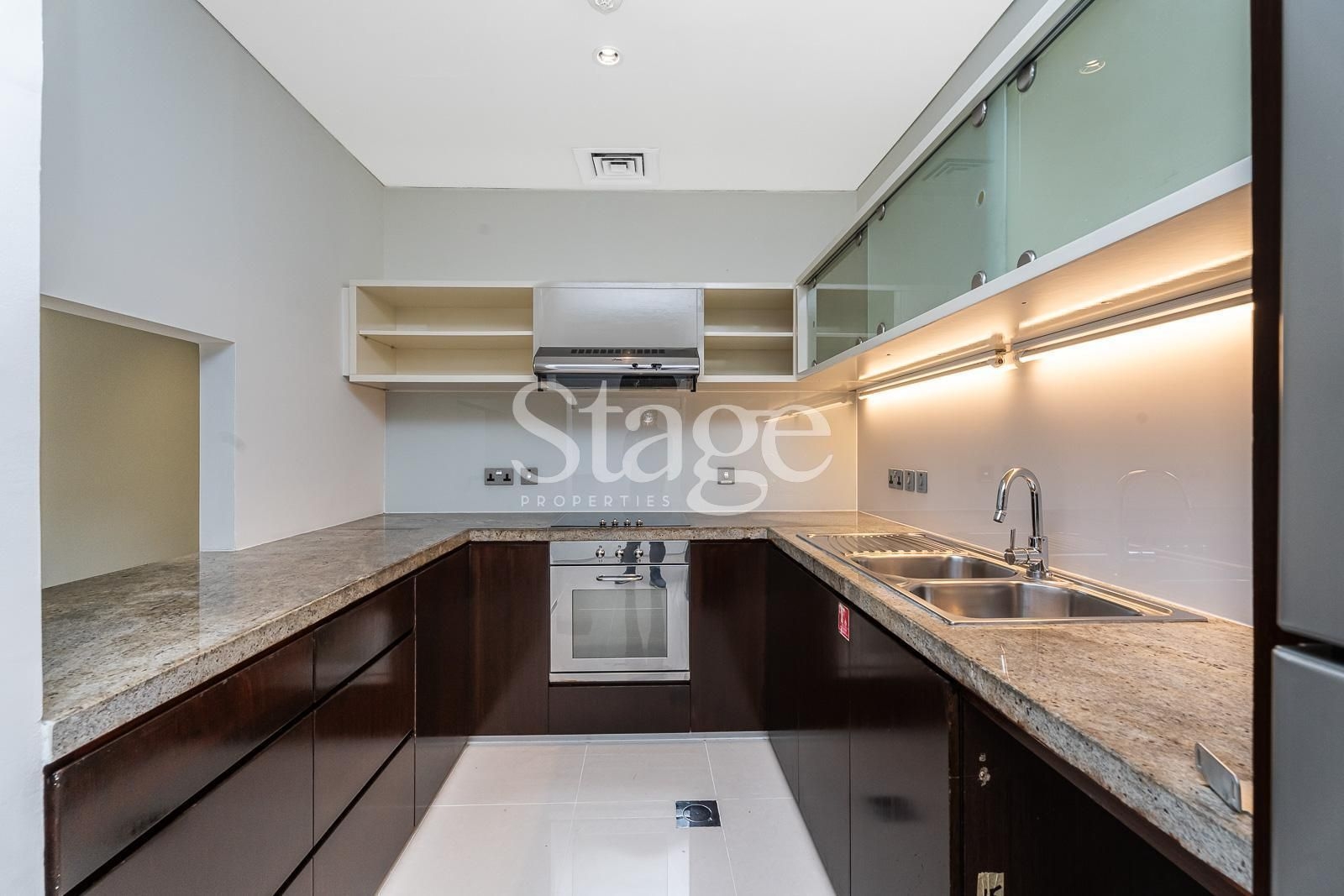3 bedrooms apartment for Rent in Sheikh Zayed Road, Dubai stage-11120282