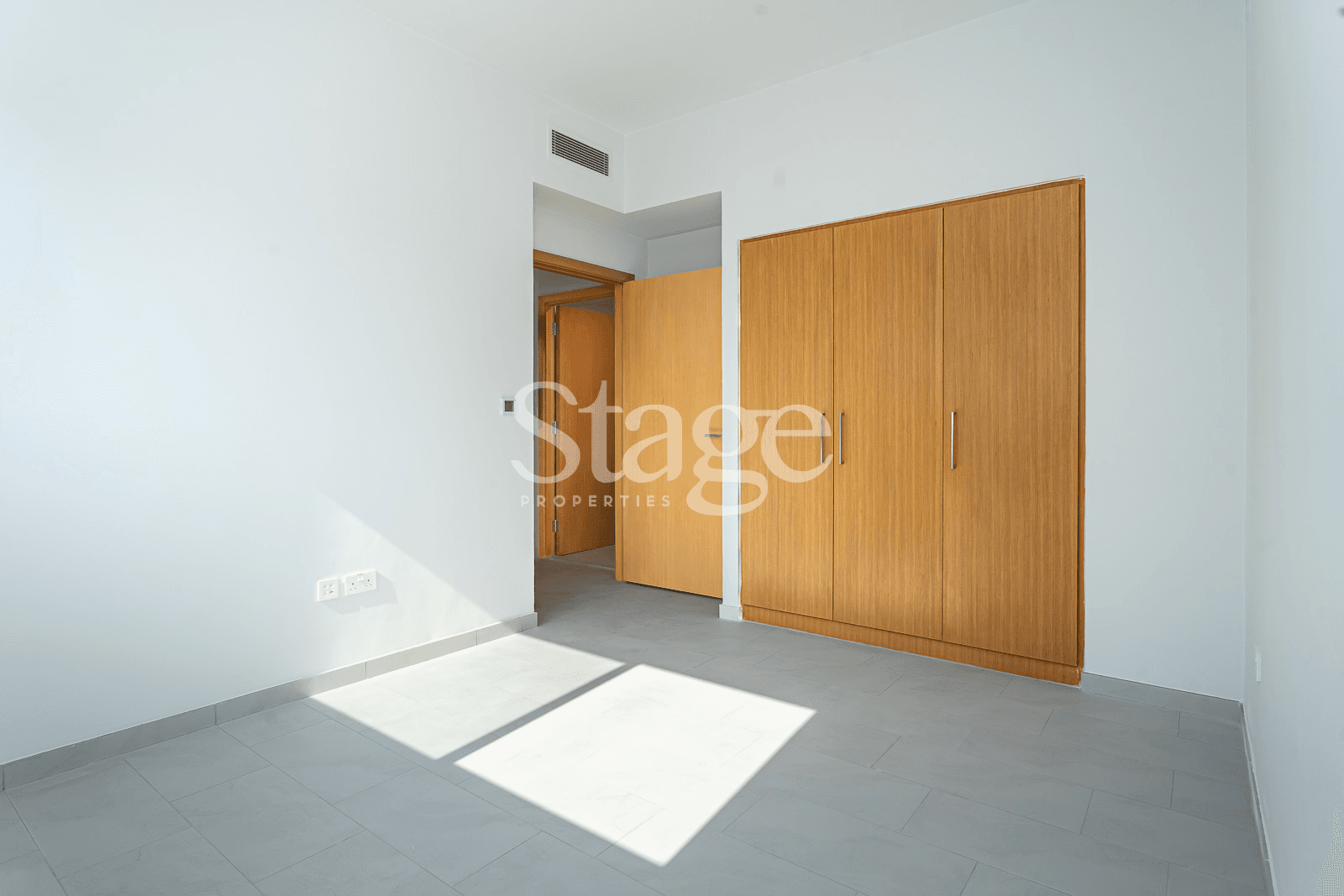 4 bedrooms Townhouse for Rent in Dubailand, Dubai stage-10518347