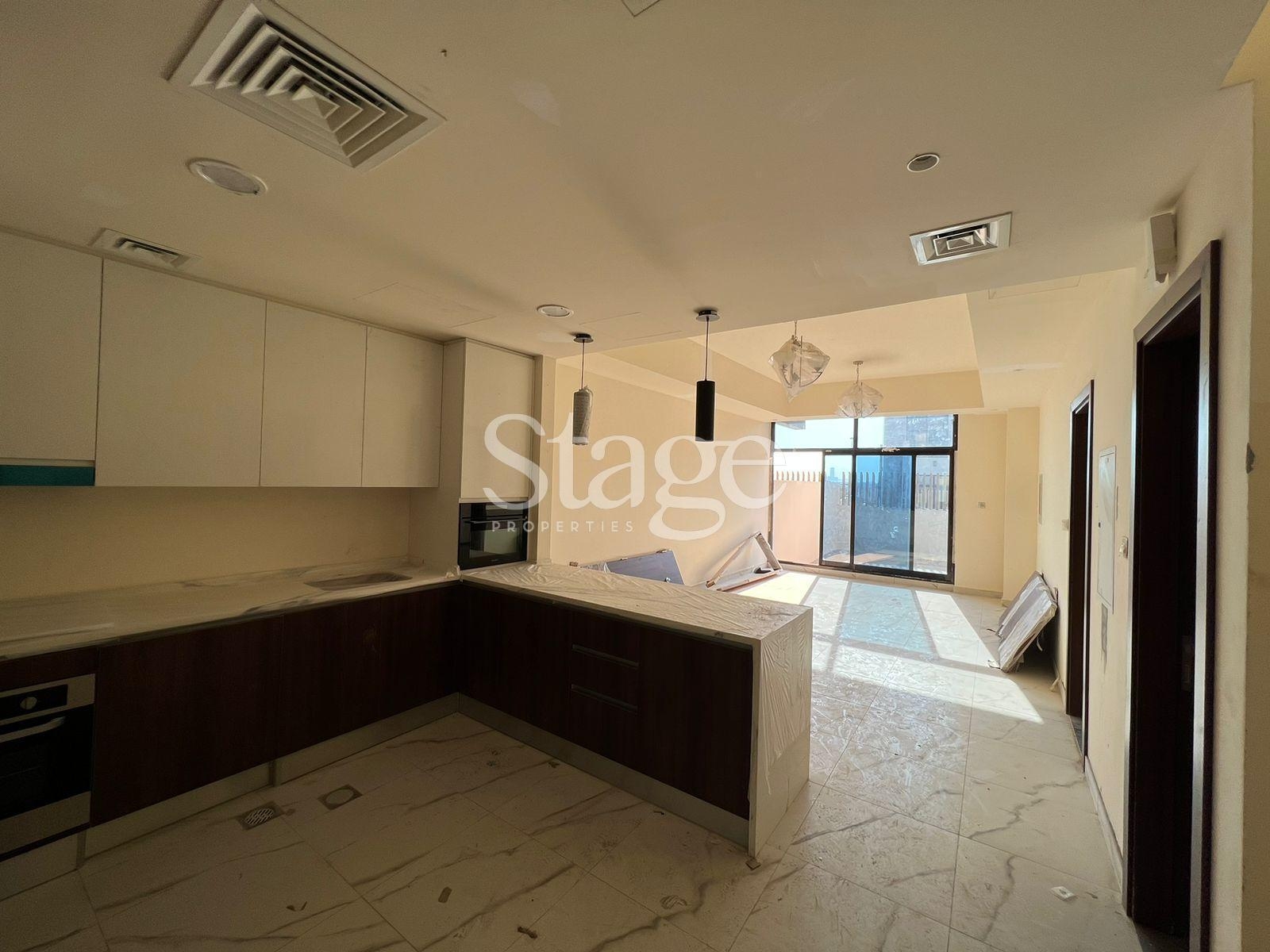 4 bedrooms Townhouse for Sale in Meydan, Dubai stage-11380807