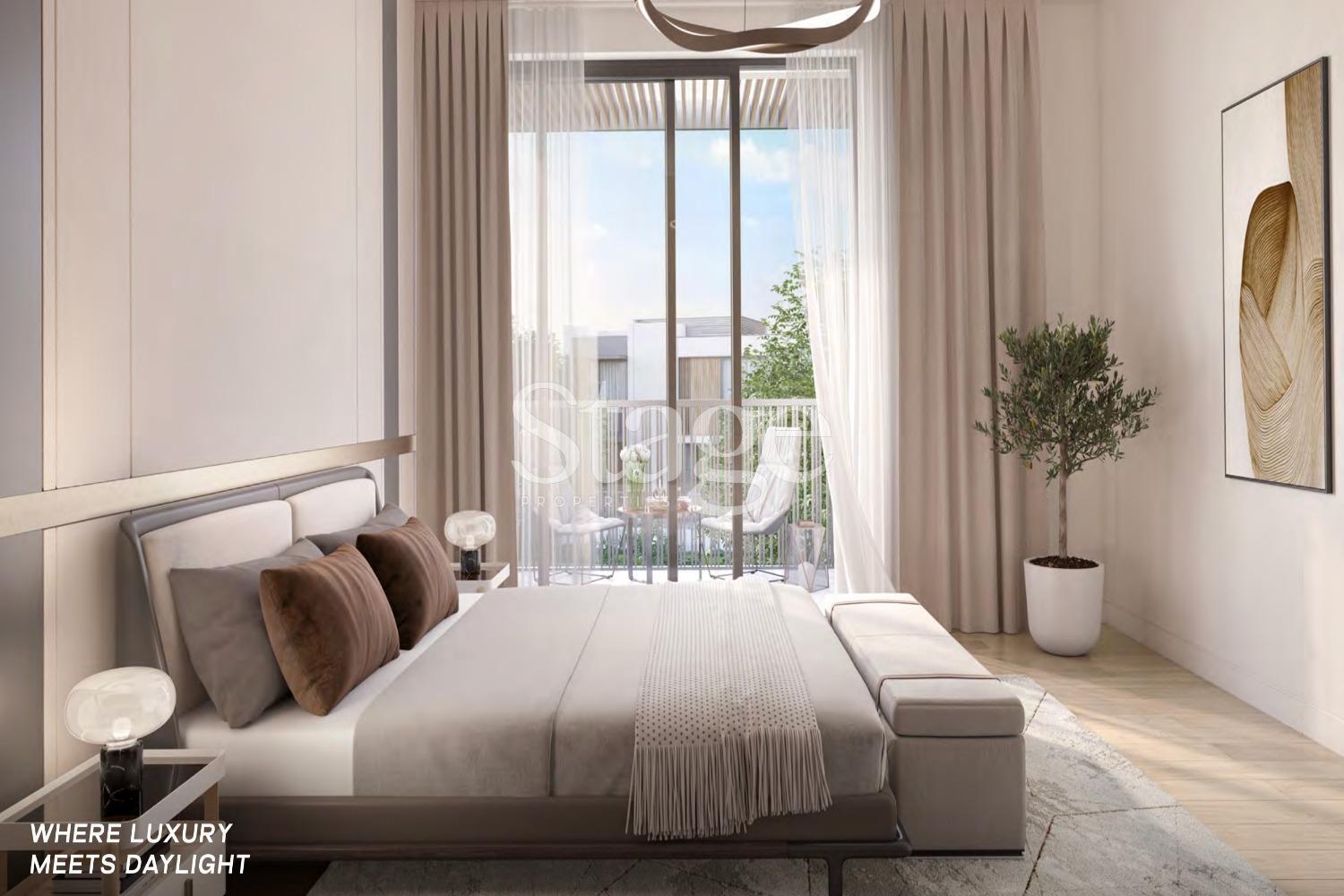 Premium 5 bedrooms villa for sale in Dubai Land