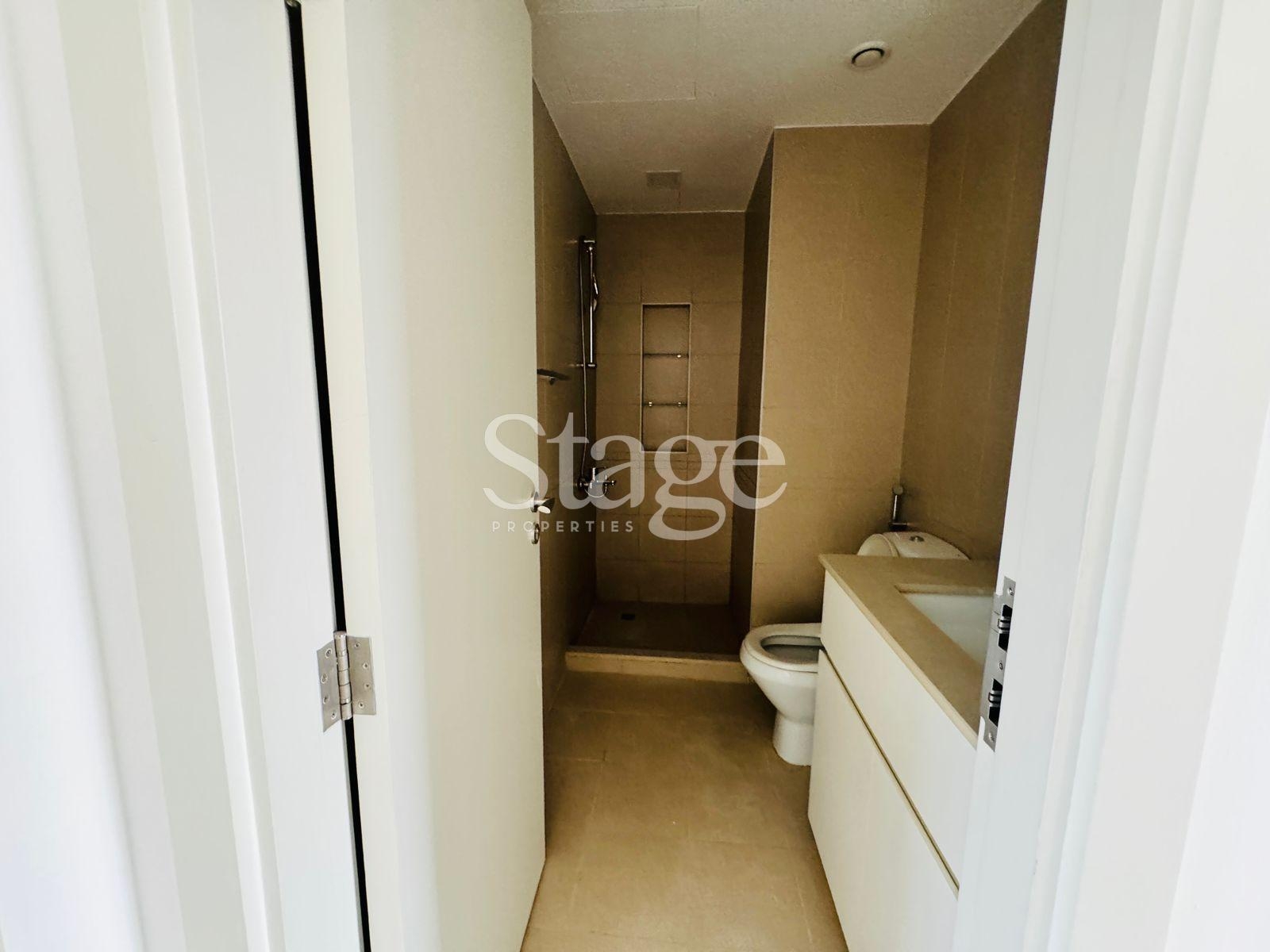 فيلا من ٣ غرف نوم للبيع في Town Square، Dubai stage-9666571