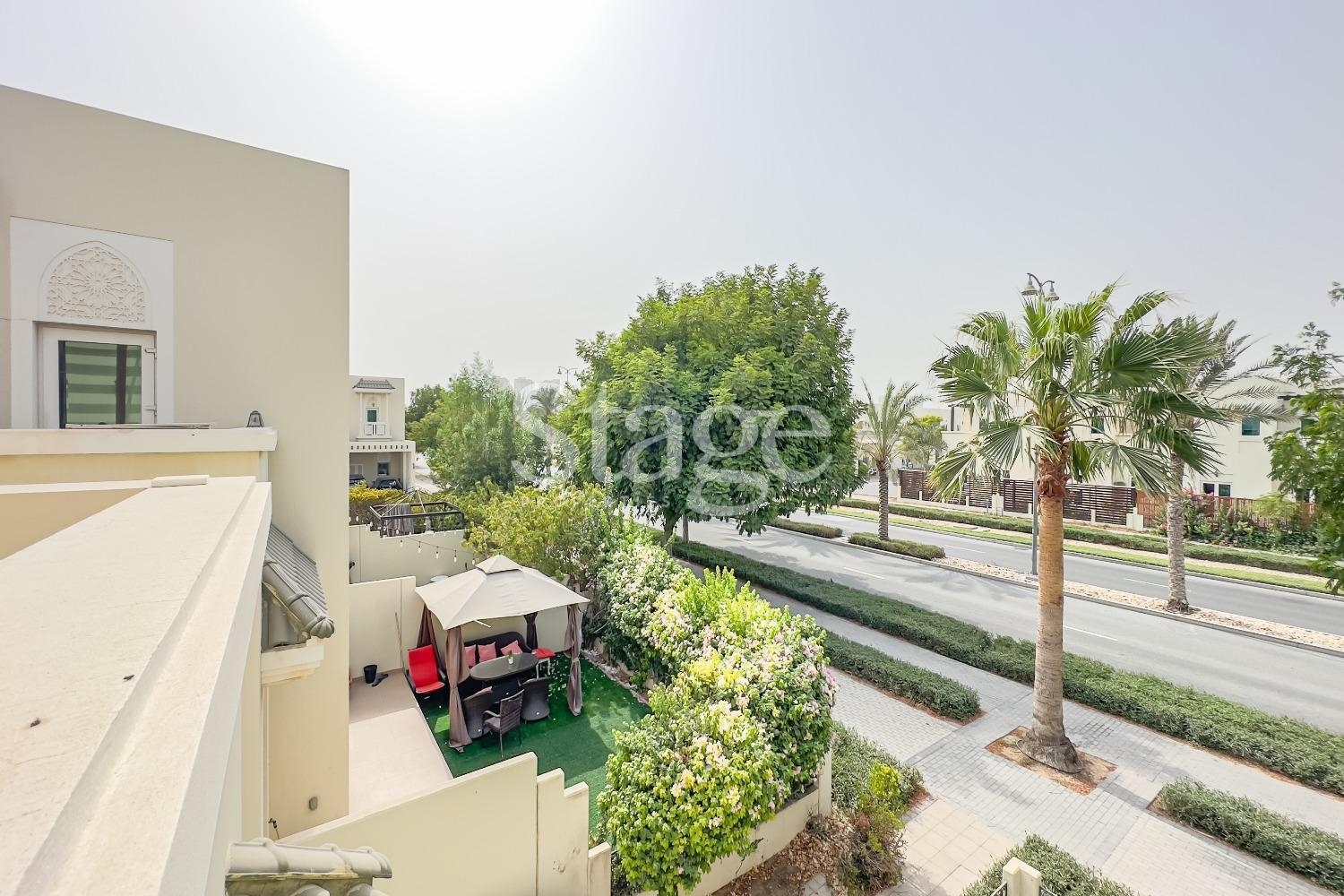 فيلا من ٣ غرف نوم للإيجار في الفرجان، Dubai stage-9785188