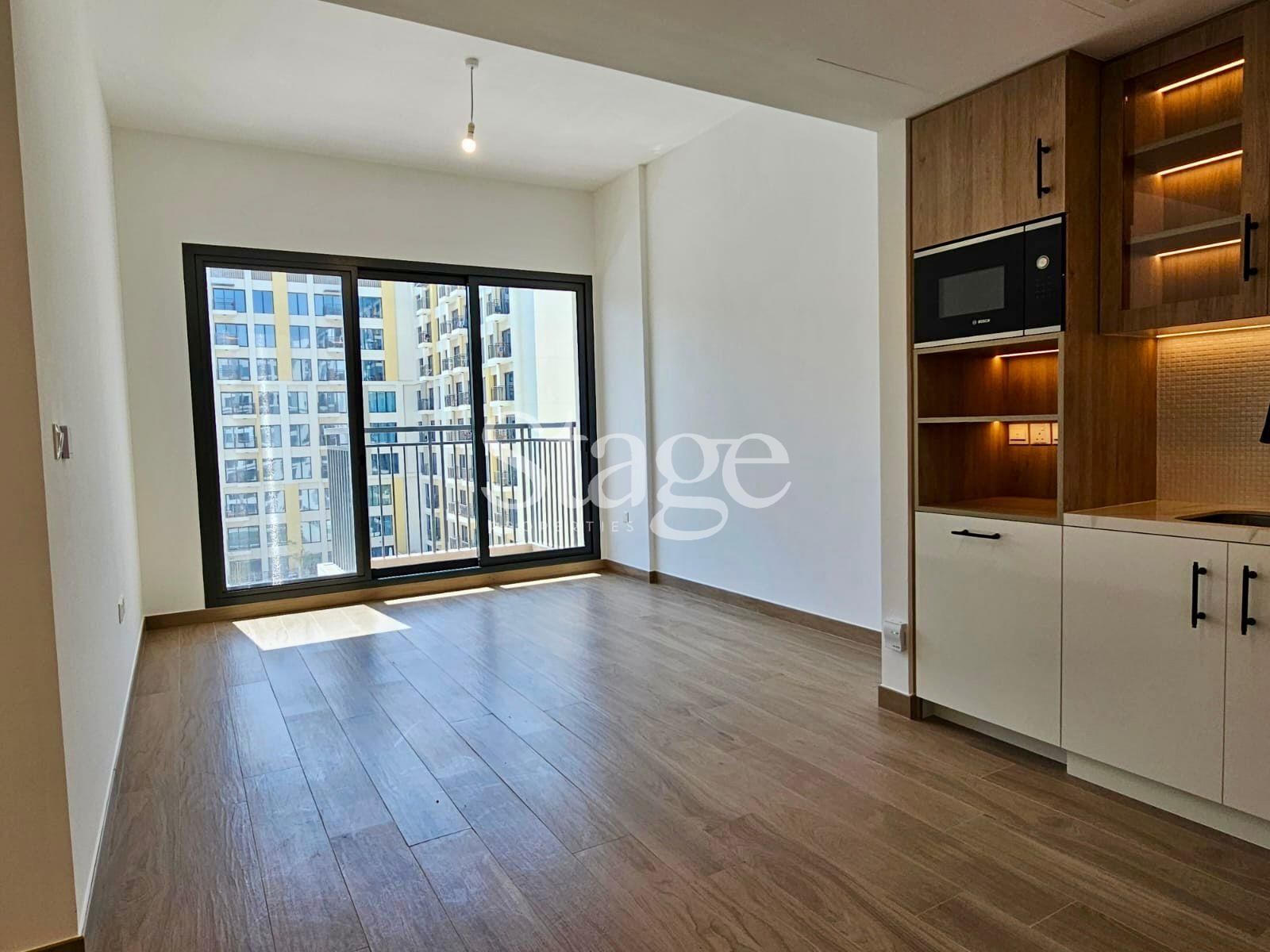 1 bedroom apartment for Sale in Town Square, Dubai AP8375S