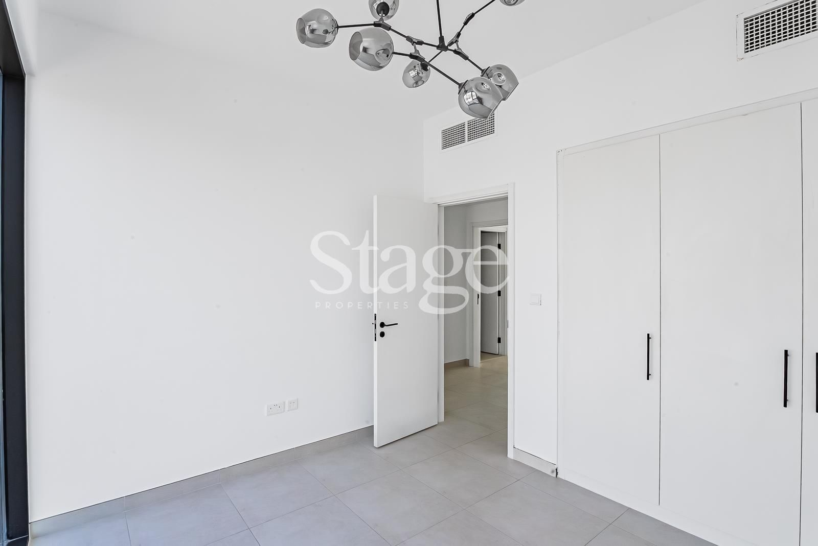 3 bedrooms Townhouse for Rent in Town Square, Dubai TH8609L