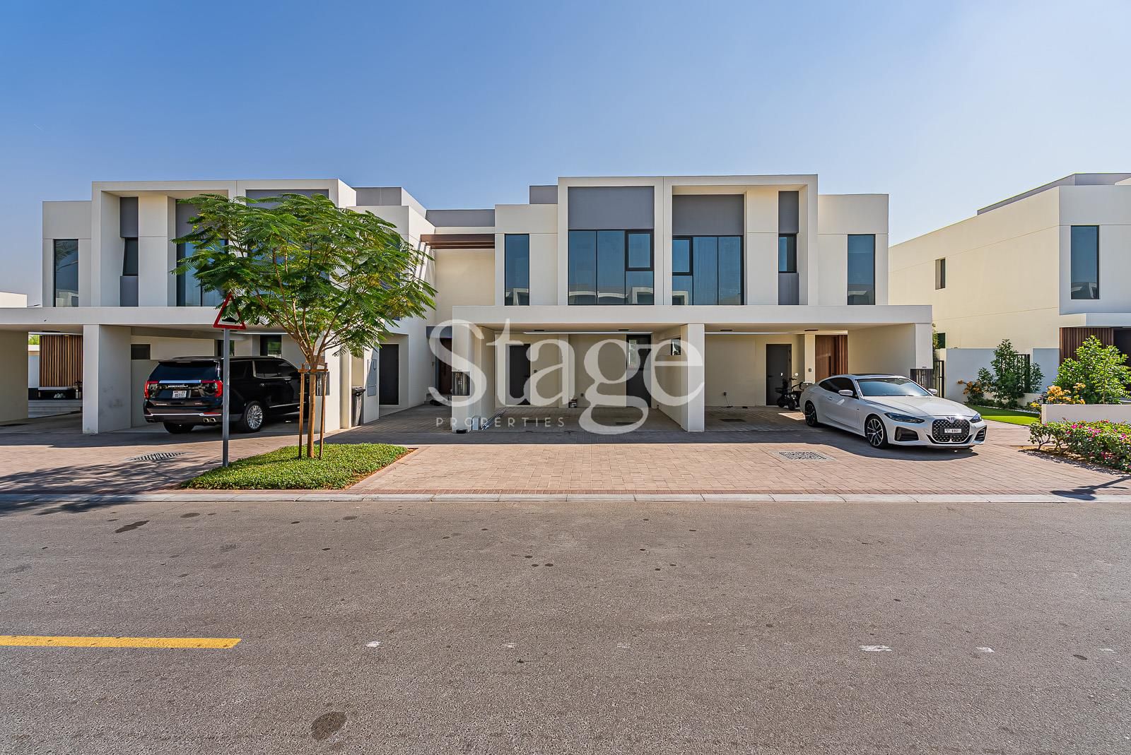3 bedrooms Townhouse for Rent in Town Square, Dubai TH8609L