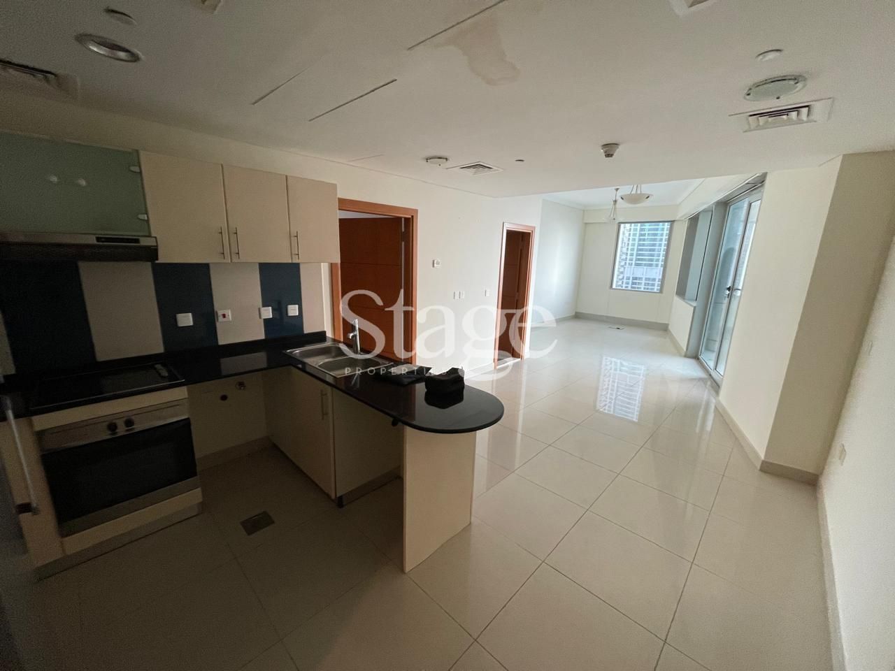 2 bedrooms apartment for Rent in Palm Jumeirah, Dubai AP9485L