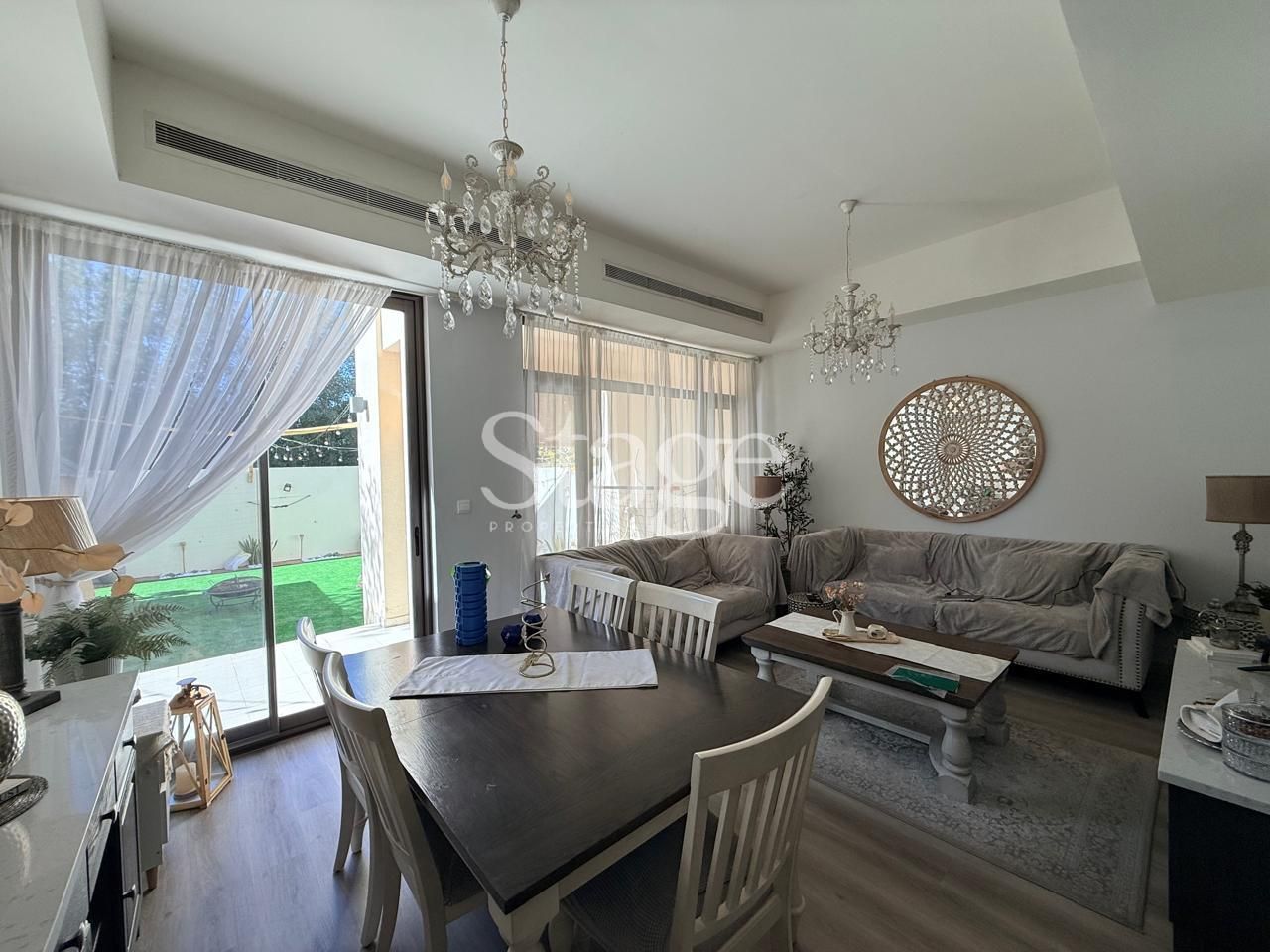 3 bedrooms Villas for Sale in Reem, Dubai VI8843S